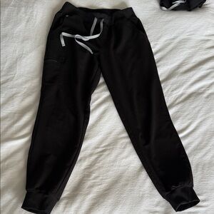 Figs Women’s Black Joggers with Grey Drawstring